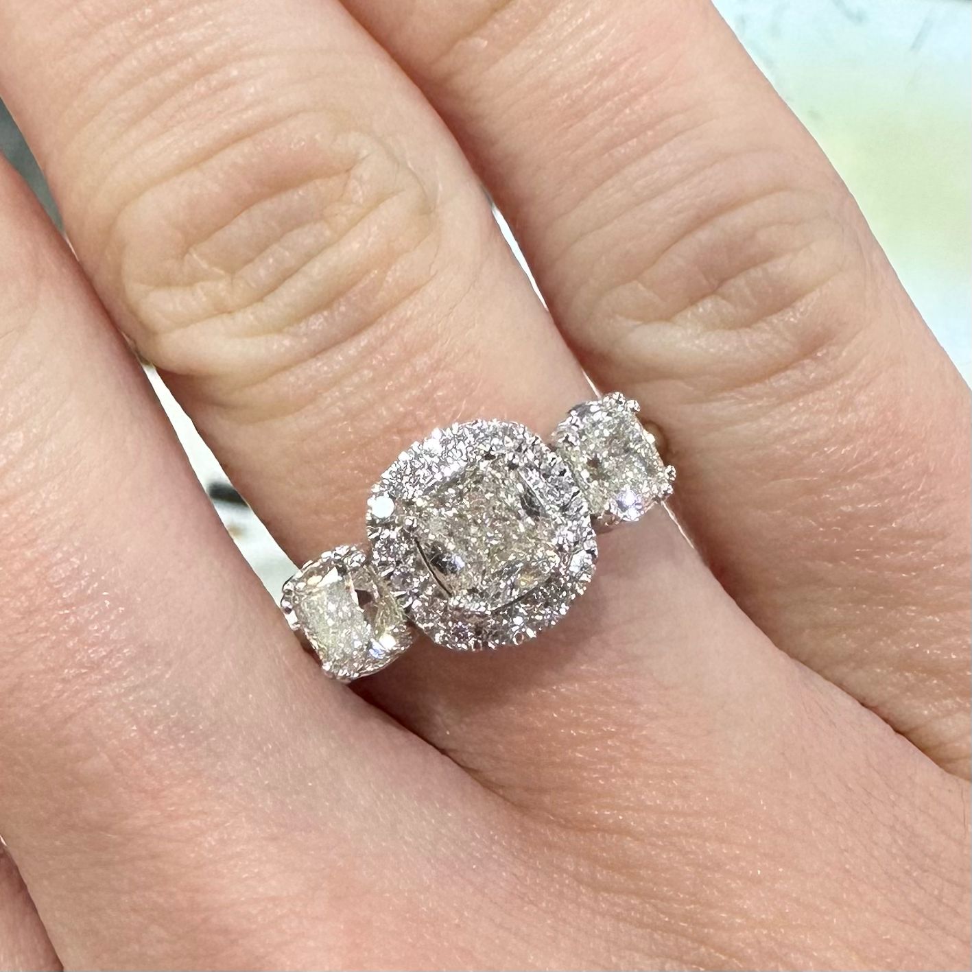 One carat clearance cushion diamond